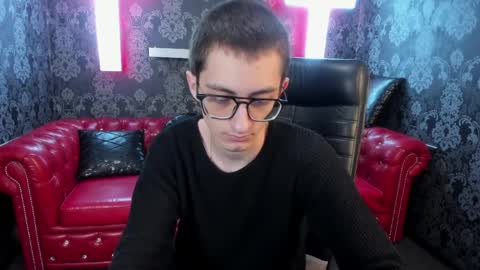 Snapshot of ronbevs chatting on 03/29/26, 07:14 ronbevs online show from 03/29/26, 07:14