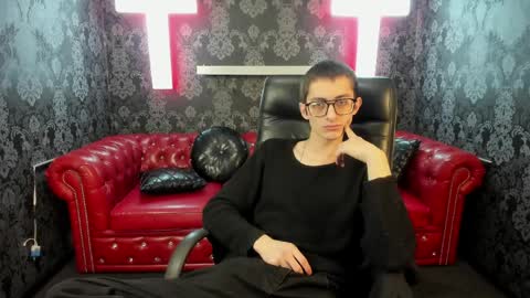 Snapshot of ronbevs chatting on 04/05/26, 07:33 ronbevs online show from 04/05/26, 07:33