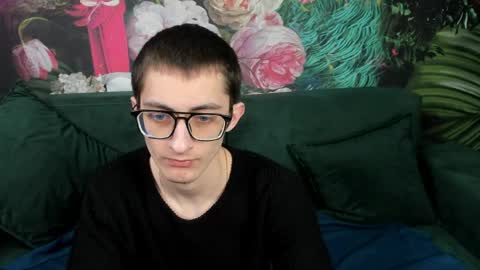 Snapshot of ronbevs chatting on 04/11/26, 07:51 ronbevs online show from 04/11/26, 07:51