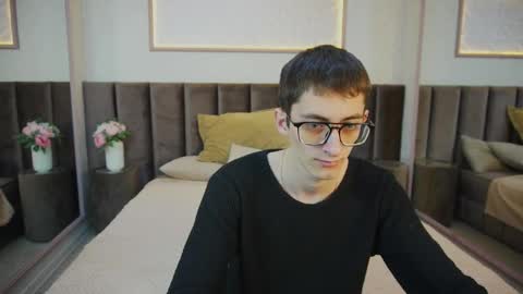 ronbevs online show from 05/30/26, 08:39