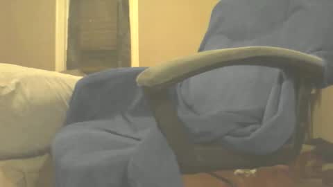 Snapshot of roney58 chatting on 12/25/24, 11:22 roney58 online show from 12/25/24, 11:22