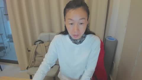 Snapshot of rongrong0329 chatting on 04/12/26, 10:59 sui sui online show from 04/12/26, 10:59