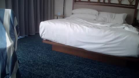 ronin098 online show from 12/01/25, 05:51