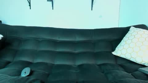 Ronnie online show from 02/12/25, 09:54