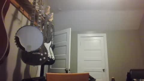 Snapshot of ronniejohnston13 chatting on 09/30/25, 07:24 ronniejohnston13 online show from 09/30/25, 07:24