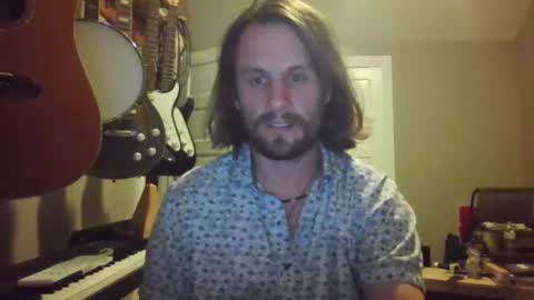 Snapshot of ronniejohnston13 chatting on 10/19/25, 01:28 ronniejohnston13 online show from 10/19/25, 01:28