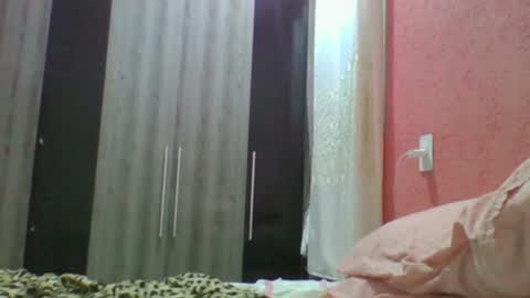 Snapshot of ronnispoto chatting on 12/08/24, 06:06 ronny online show from 12/08/24, 06:06