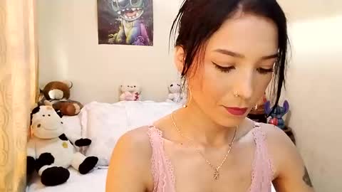 Snapshot of ronny_m_12 chatting on 02/24/25, 07:09 andrea online show from 02/24/25, 07:09