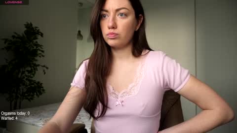 Snapshot of ronny_ponny chatting on 01/04/25, 11:22 RonnyPonny online show from 01/04/25, 11:22