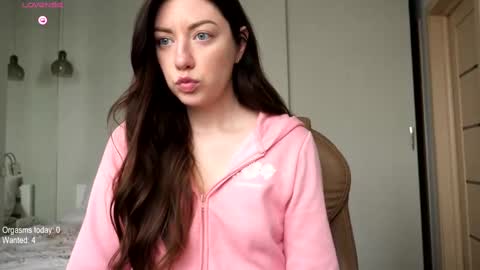 Snapshot of ronny_ponny chatting on 02/21/25, 09:24 RonnyPonny online show from 02/21/25, 09:24