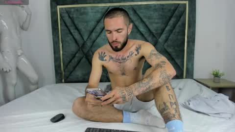 rony99912 online show from 11/26/25, 05:47