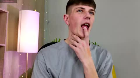 Rony online show from 02/13/26, 07:21