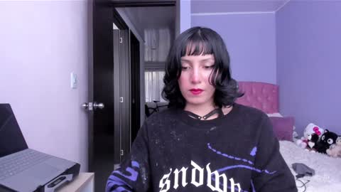 Snapshot of room312_ chatting on 12/31/24, 06:24 Twelve 3 Inst Twelve 312002 Twitter Room312 2002 online show from 12/31/24, 06:24