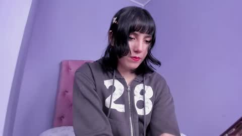 Snapshot of room312_ chatting on 03/02/25, 02:54 Twelve 3 Inst Twelve 312002 Twitter Room312 2002 online show from 03/02/25, 02:54