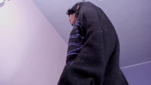 Snapshot of room312_ chatting on 03/07/25, 07:05 Twelve 3 Inst Twelve 312002 Twitter Room312 2002 online show from 03/07/25, 07:05