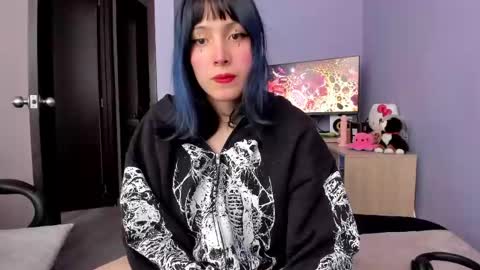 Twelve 3 Inst Twelve 312002 Twitter Room312 2002 online show from 04/19/26, 06:10