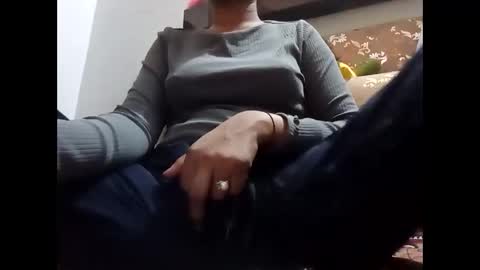 roop_sexy642 online show from 04/09/26, 06:30