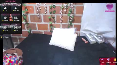 roos_veyker online show from 10/18/25, 01:19