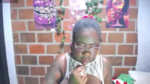 roos_veyker online show from 05/06/26, 10:26