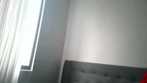 roosmery_ online show from 04/24/26, 01:24