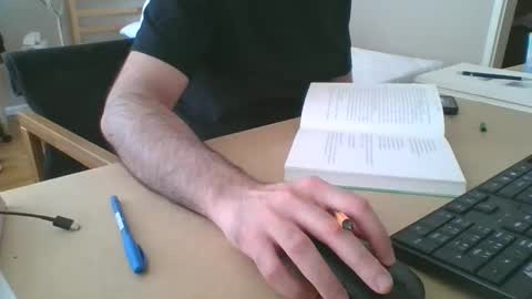 Snapshot of roridory_100 chatting on 03/01/26, 10:50 roridory_100 online show from 03/01/26, 10:50