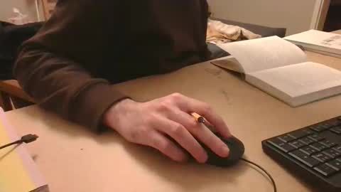 Snapshot of roridory_100 chatting on 03/02/26, 07:10 roridory_100 online show from 03/02/26, 07:10