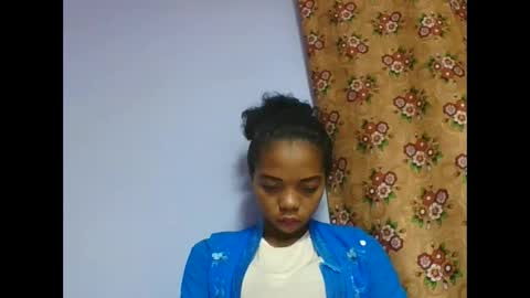 rosah225127 online show from 05/01/26, 05:12
