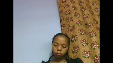 rosah225127 online show from 05/05/26, 06:16