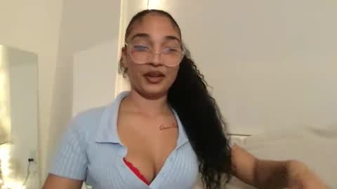 Rosalina online show from 02/15/26, 07:51