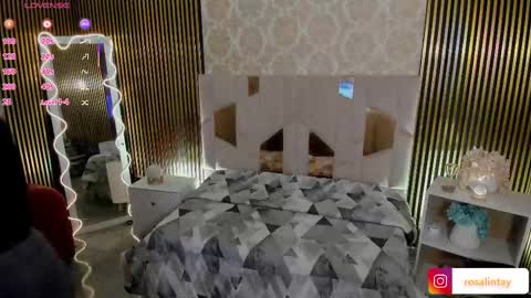 ROSALIN online show from 10/09/25, 11:52