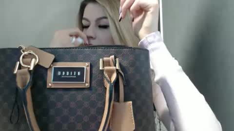 Rosalina online show from 05/03/26, 12:22