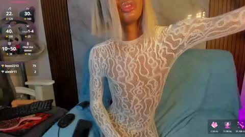 rosaly_rodman online show from 12/17/25, 03:29