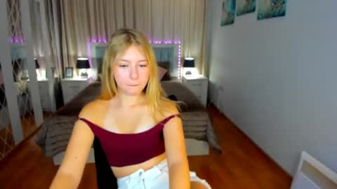 RosaRising online show from 06/20/26, 05:32