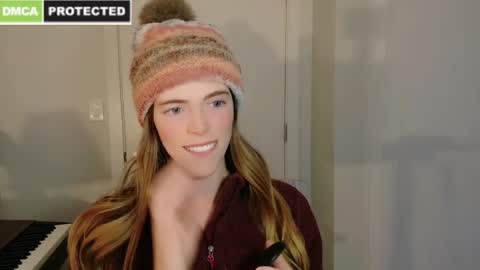 Snapshot of rose77782 chatting on 01/16/25, 09:19 rose77782 online show from 01/16/25, 09:19