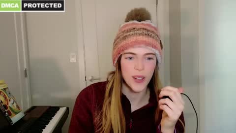 Snapshot of rose77782 chatting on 01/30/25, 09:14 rose77782 online show from 01/30/25, 09:14