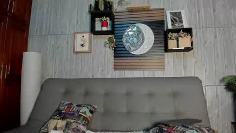 Rose online show from 06/19/26, 02:32