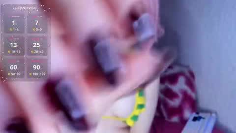 Snapshot of rose_adeline chatting on 06/01/26, 06:15 rose online show from 06/01/26, 06:15
