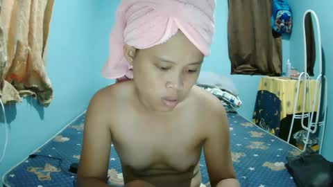 Rose Angels online show from 12/16/24, 01:53