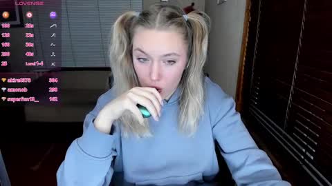 Rose but u can call me princess online show from 12/23/24, 05:22