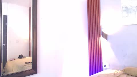 rose_crimson online show from 09/26/25, 01:20