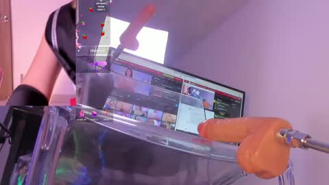 rose_jener06 online show from 04/25/26, 06:38