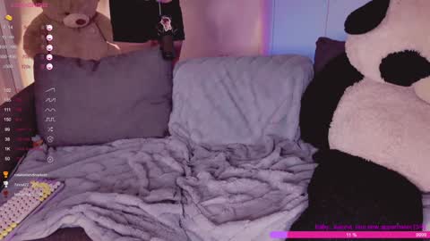 Rose    online show from 12/16/24, 09:35