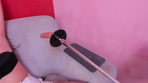 rose_smitth online show from 04/15/26, 07:58