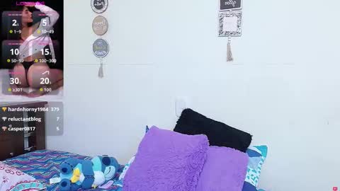 rose_towers4 online show from 01/17/26, 01:38