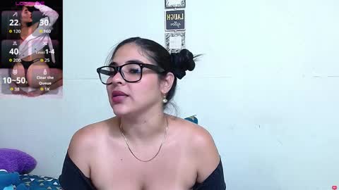 rose_towers4 online show from 03/31/26, 10:32