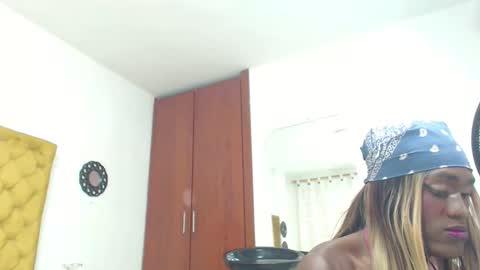 rose_valentiine online show from 03/19/26, 12:53