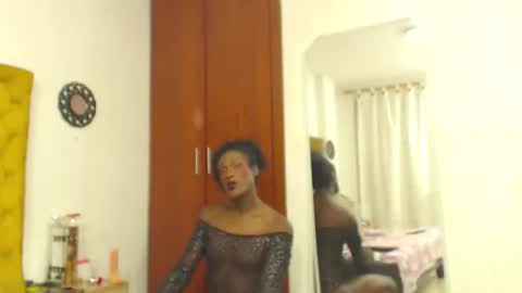 Snapshot of rose_valentiine chatting on 07/08/26, 12:42 rose_valentiine online show from 07/08/26, 12:42