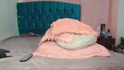 rose_victory online show from 03/24/26, 02:27