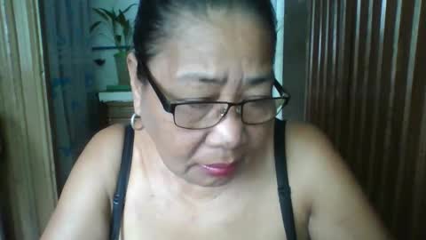 Snapshot of rosebelle66 chatting on 06/05/26, 11:54 rosebelle66 online show from 06/05/26, 11:54