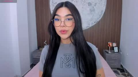 Rose online show from 05/02/26, 01:49